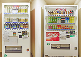自動販売機 4〜7F・製氷機 4F